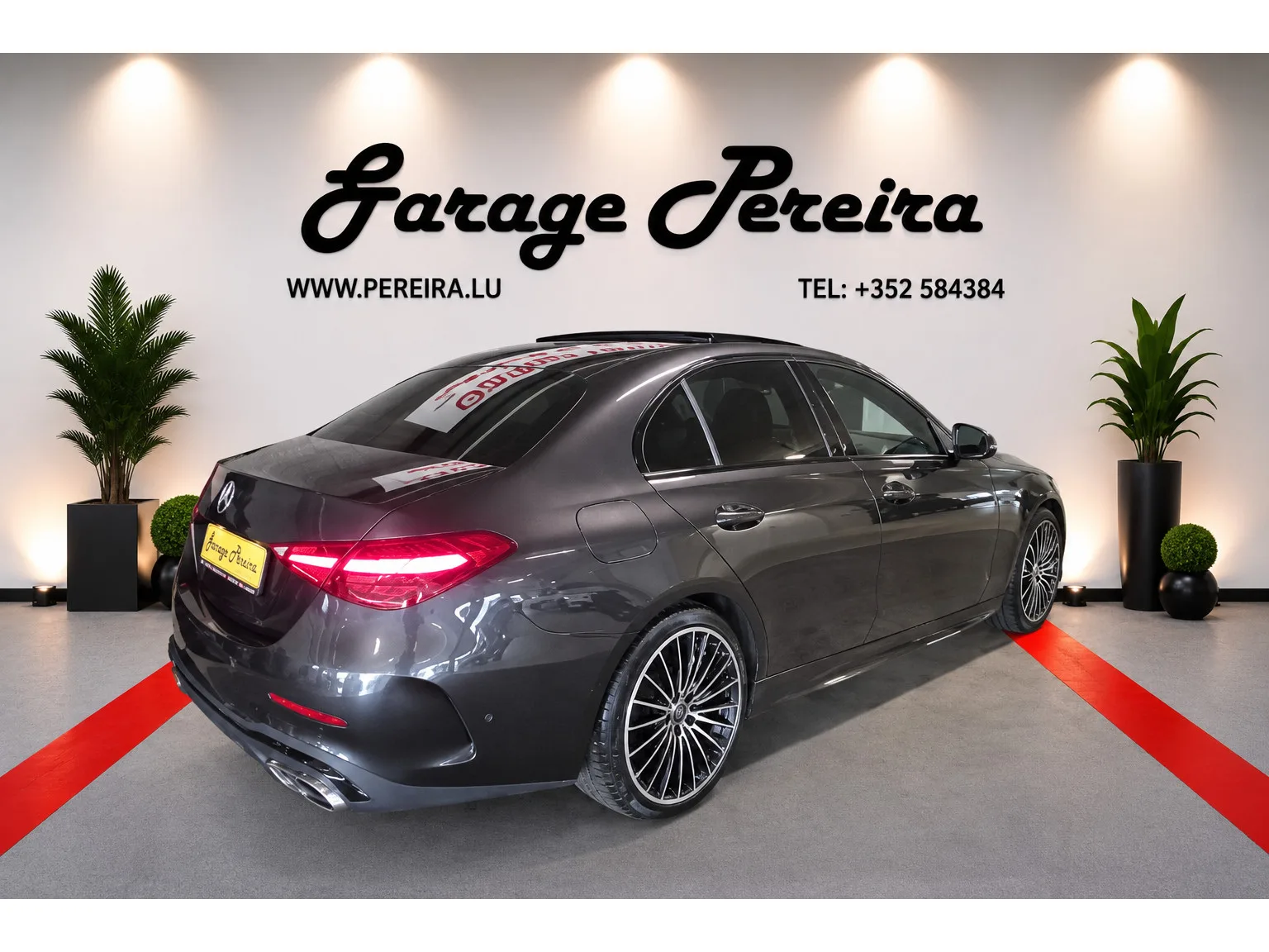Mercedes-Benz C 180 AMG LINE PANO CUIR NAVI 1 HAND - Photo 1