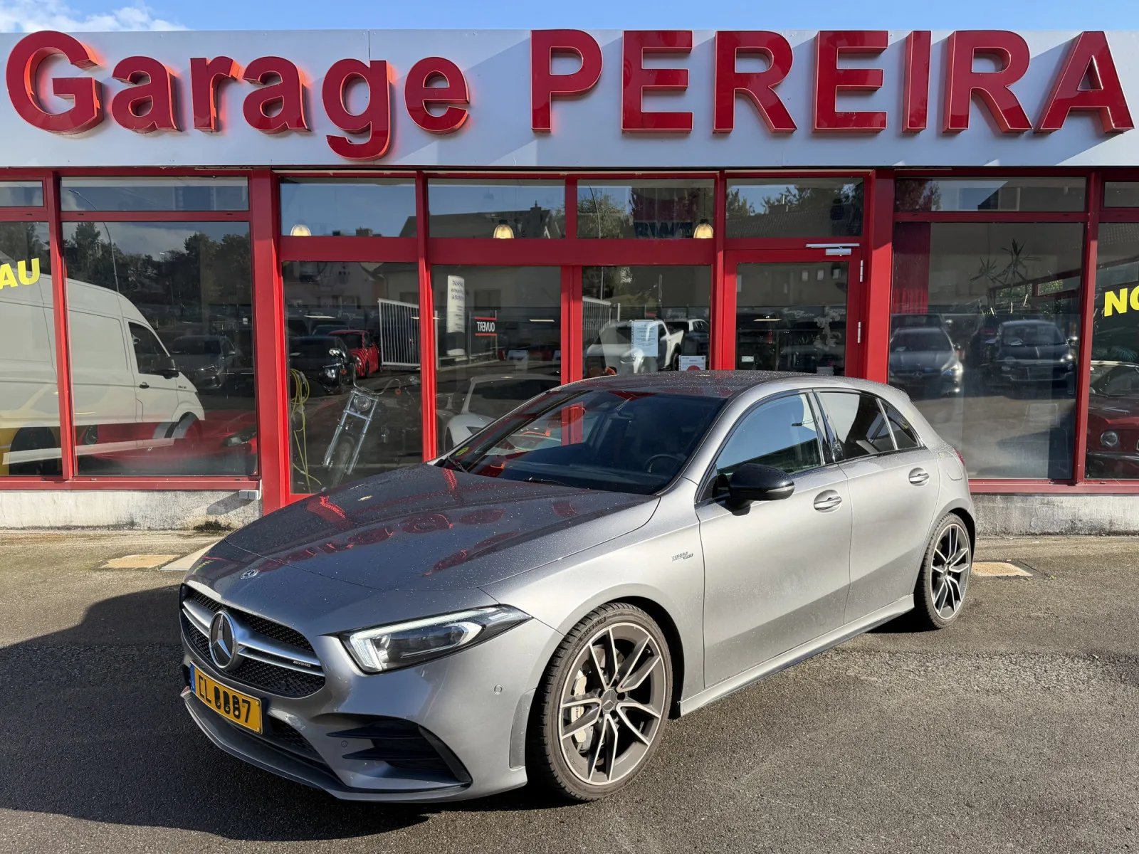 Mercedes-Benz A 35 AMG 2.0 TURBO 4MATIC CUIR NAVI - Photo 1