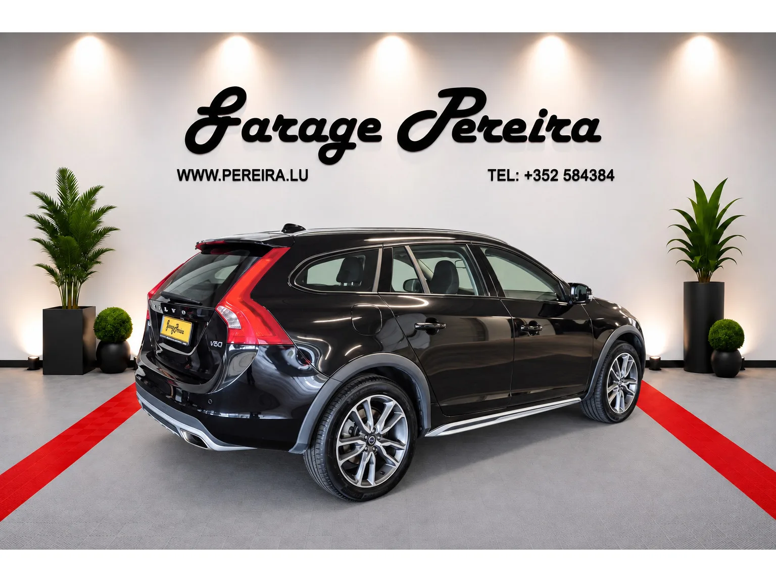Volvo V60 Cross Country D3 GEARTRONIC CUIR NAVI - Photo 1