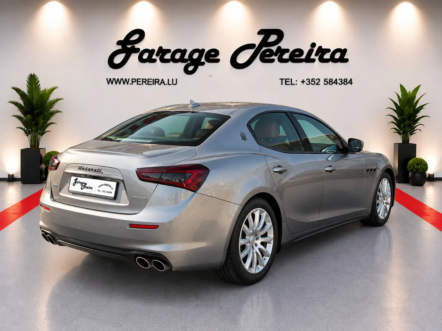Maserati Ghibli 3.0 V6 SQ4 FACELIFT CUIR NAVI 430CV/PS - Photo 1