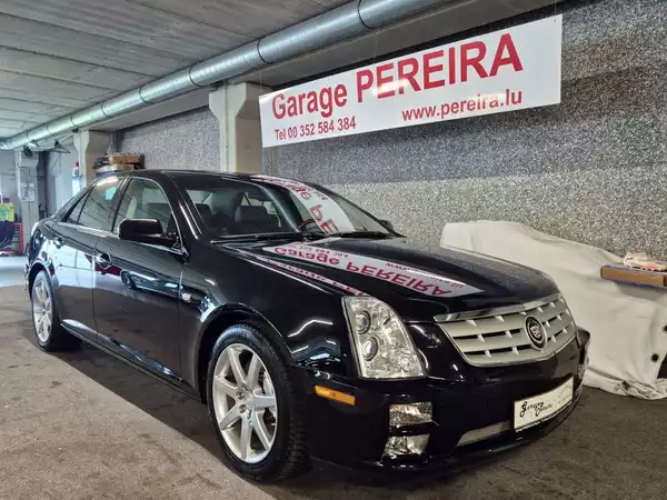 Cadillac STS 4.6 V8 HEAD UP BOSE CUIR NAVI EUROPA COC - Photo 1