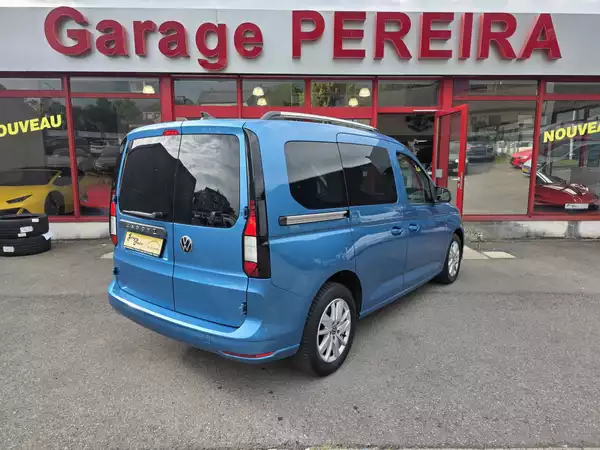 Volkswagen Caddy 1.5 TSI DSG LIFE 5 SITZE PANO NAVI 1 HAND - Photo 2