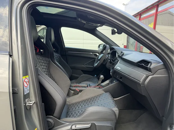 Audi RS Q3 10 YEARS EDITION 2.5 TFSI SPORTBACK QUATTRO SONOS PANO CUIR NAVI - Photo 3