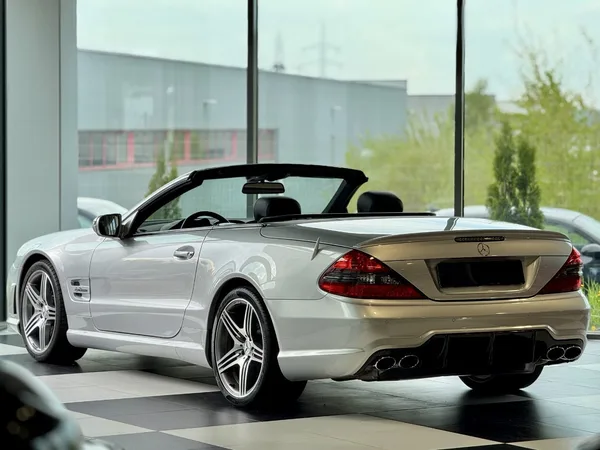 Mercedes-Benz SL 63 AMG ROADSTER V8 CARBON AIRSCARF CUIR NAVI - Photo 2