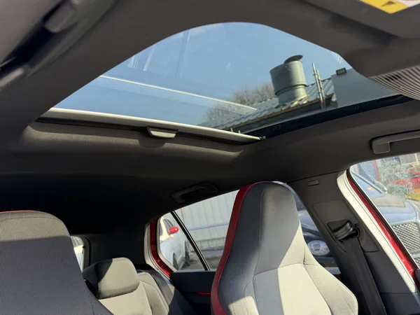 Volkswagen Golf GTI VIII 2.0 TSI 245 DSG HARMAN KARDON PANO NAVI ACC - Photo 3