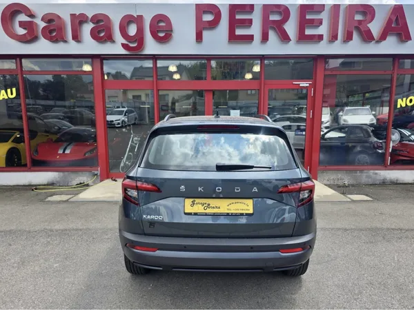 Skoda Karoq 2.0 TDI 150 CANTON NAVI 1 HAND - Photo 3