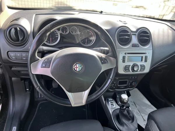 Alfa Romeo MiTo 1.3 JTDM - Photo 3