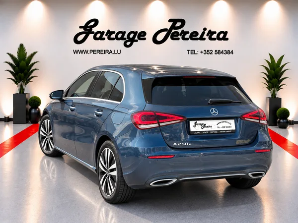Mercedes-Benz A 250 e Plug in PROGRESSIVE LINE PANO CUIR NAVI 1 HAND - Photo 3
