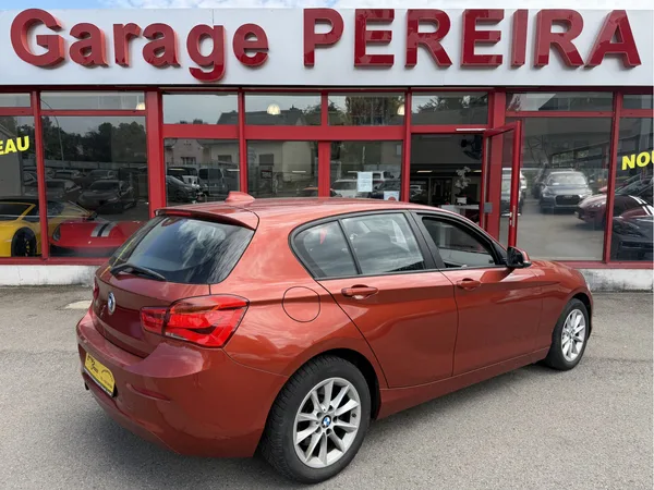 BMW 120 i FACELIFT AUTO LED NAVI - Photo 2