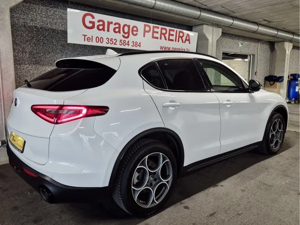 Alfa Romeo Stelvio 2.0 TURBO Q4 CUIR NAVI - Photo 2