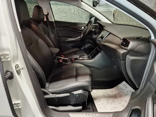 Opel Grandland X ULTIMATE PHEV NAVI 360CAM CUIR 1 HAND - Photo 3