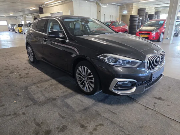 BMW 118 i SPORTLINE New Model AUTO PANO LED CUIR NAVI - Photo 1