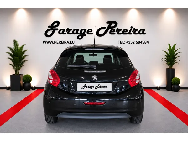 Peugeot 208 1.6 HDI 92 STYLE 1 HAND - Photo 3