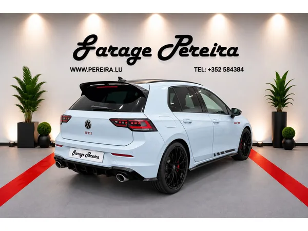 Volkswagen Golf GTI FACELIFT 2.0 TSI 300 CLUBSPORT CRYSTAL ICE BLUE IQ LIGHT HARMAN KARDON PANO NAVI - Photo 2