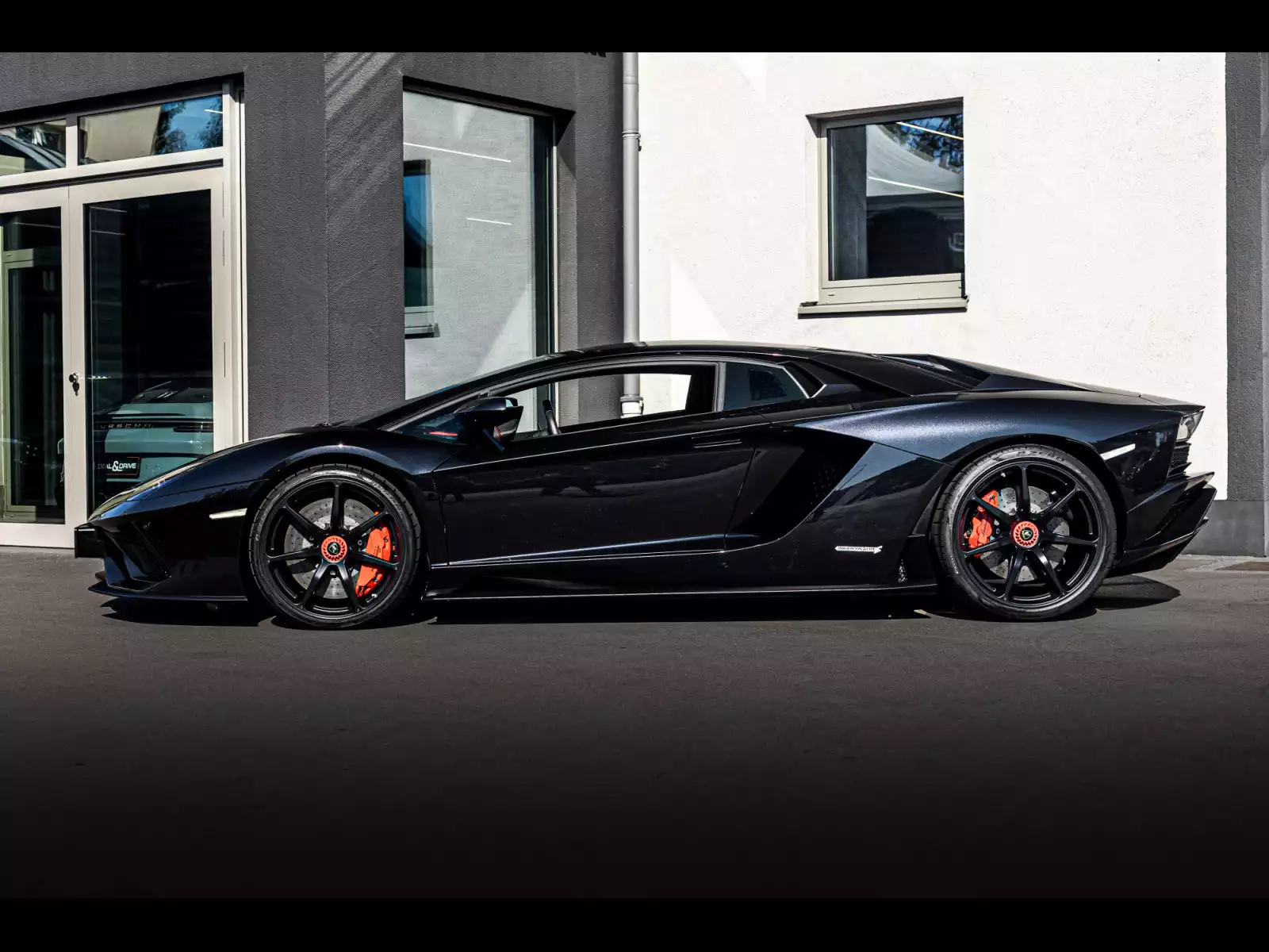 Lamborghini Aventador S COUPE 6.5 V12 (740 CH) - Photo 1