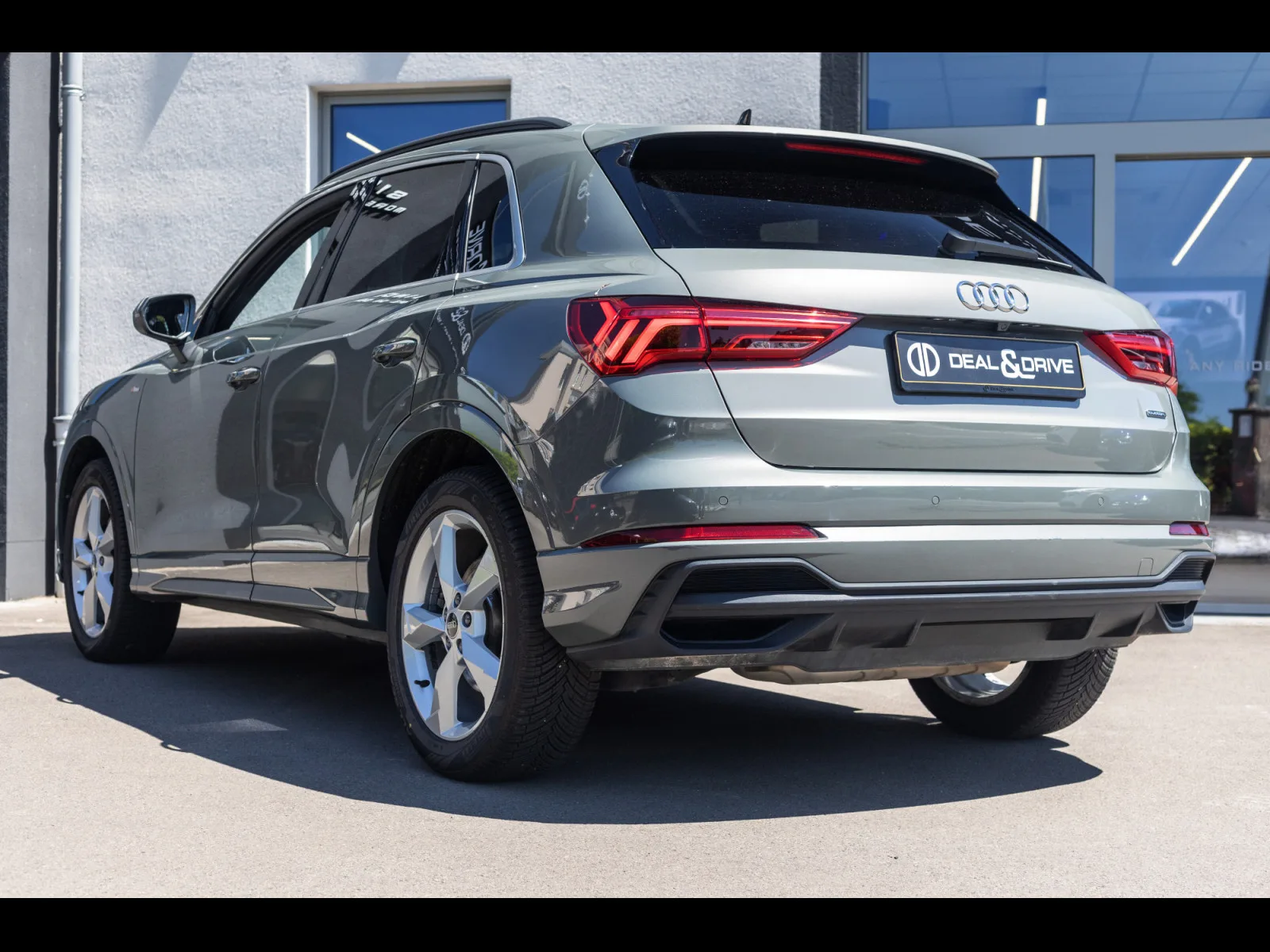 Audi Q3 45 2.0 TFSI (245 CH) QUATTRO S-TRONIC S-LINE - Photo 1