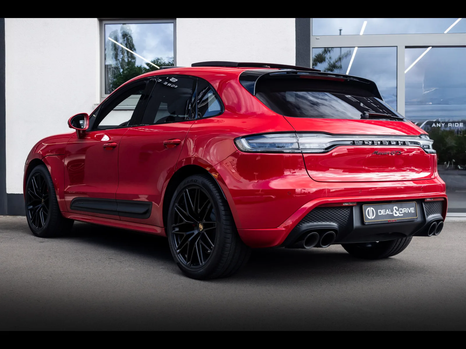Porsche Macan III GTS PDK (441 CH) - Photo 1