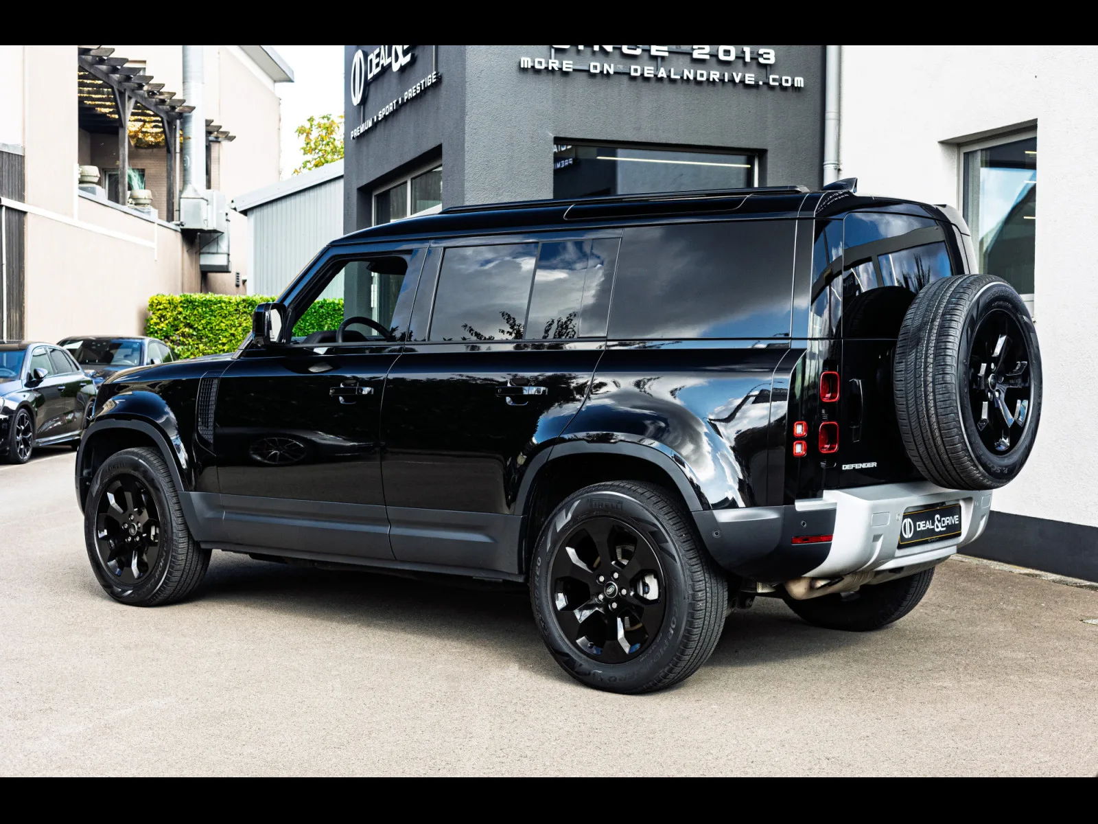 Land Rover Defender 110 D250 HARD TOP S AWD (3-SEAT VERSION) - Photo 1
