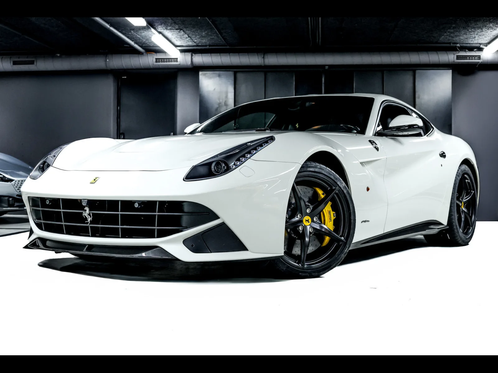Ferrari F12 Berlinetta 6.3 V12 F1 - Photo 1