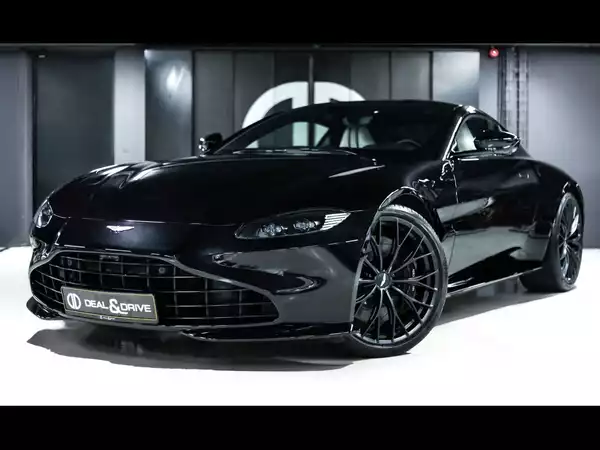 Aston Martin V8 Vantage COUPE - Photo 1