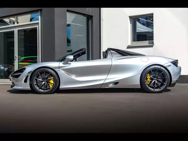 McLaren 720S SPIDER 4.0 V8 720 - Photo 2