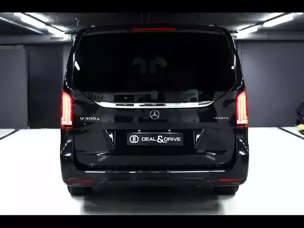 Mercedes-Benz V 300 d 4MATIC EXTRALANG AMG-LINE - Photo 3