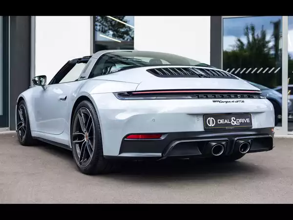 Porsche 911 (992.2) TARGA 4 GTS PDK - Photo 2