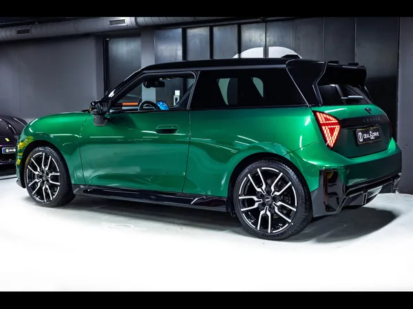 MINI Cooper E 3-DOOR PACK JOHN COOPER WORKS - Photo 2