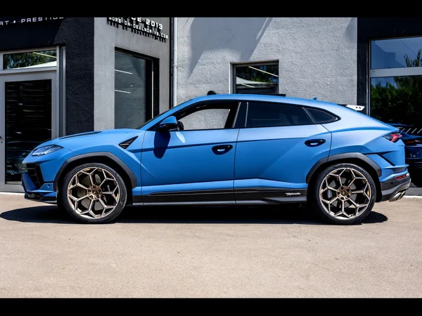 Lamborghini Urus PERFORMANTE 4.0 V8 666 CH - Photo 2