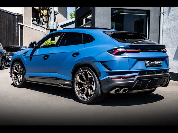 Lamborghini Urus PERFORMANTE 4.0 V8 666 CH - Photo 2