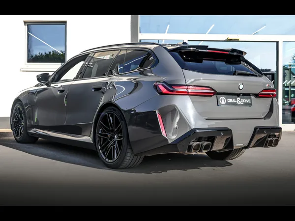 BMW M5 TOURING (G99) - Photo 2
