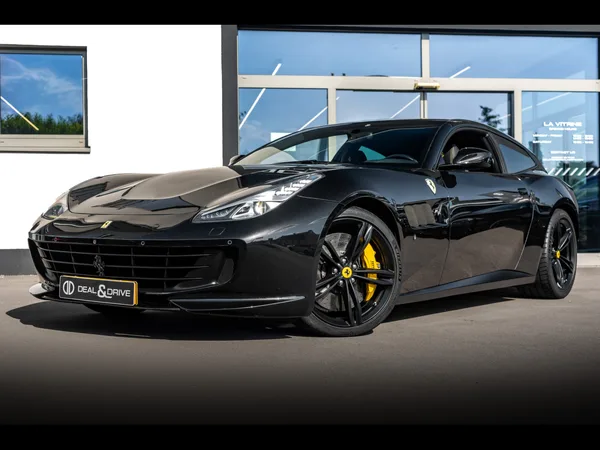 Ferrari GTC4Lusso 6.3 V12 (690 CH) - Photo 1