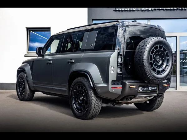 Land Rover Defender 110 V8 P635 MHEV OCTA AWD EDITION ONE - Photo 2