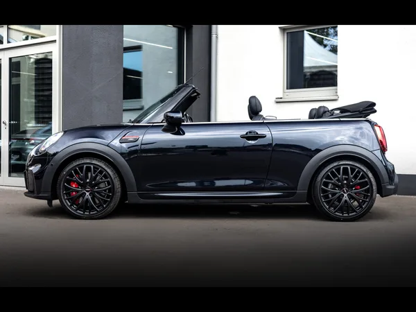 MINI John Cooper Works Cabrio AUTO - Photo 2