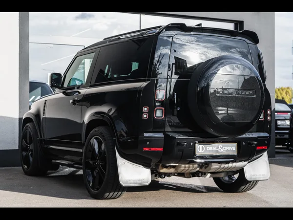 Land Rover Defender 90 D350 HSE X-DYNAMIC AWD - Photo 2