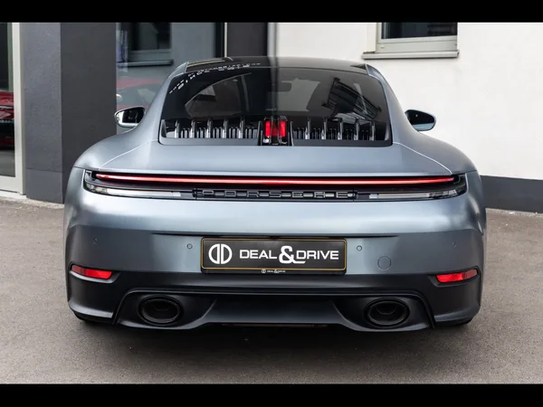 Porsche 911 (992.2) CARRERA T COUPE 6-SPEED MANUAL - Photo 3