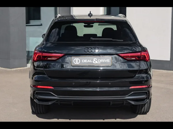 Audi Q3 35 TFSI S-TRONIC S-LINE - Photo 3