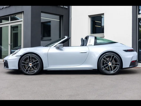 Porsche 911 (992.2) TARGA 4 GTS PDK - Photo 2