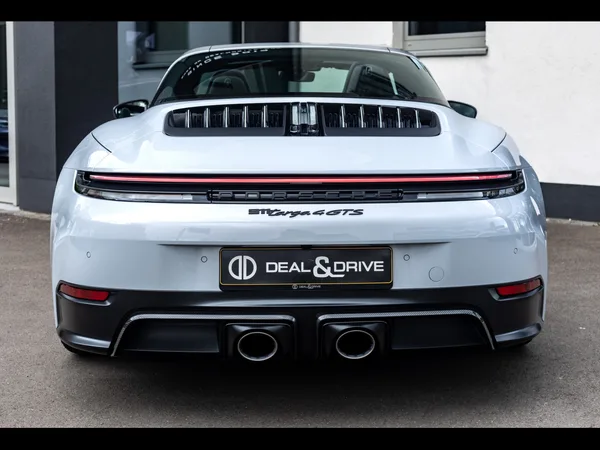 Porsche 992 .2 911 TARGA 4 GTS PDK - Photo 3