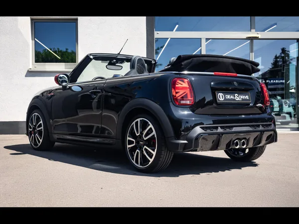 MINI John Cooper Works Cabrio AUTO (231 CH) - Photo 2