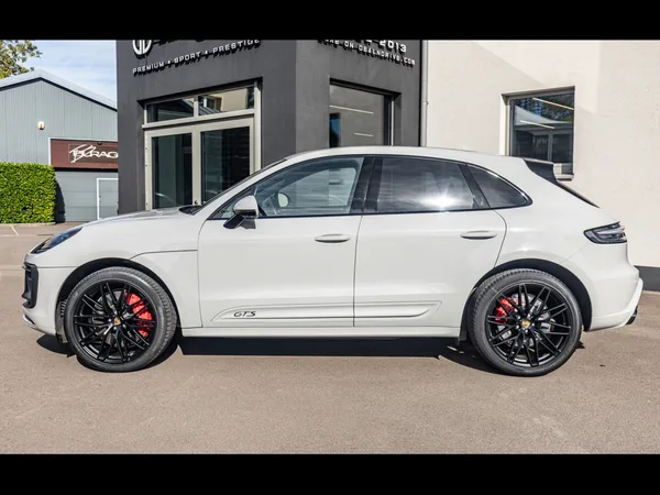 Porsche Macan III GTS PDK - Photo 2