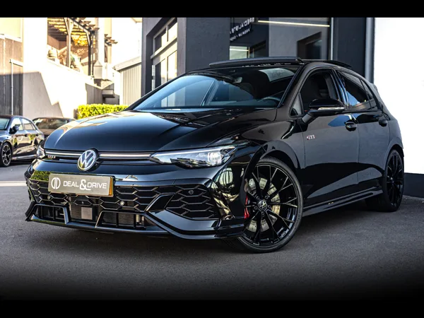 Volkswagen Golf GTI 8.5 2.0 TSI CLUBSPORT DSG7 (300 CH) - Photo 1