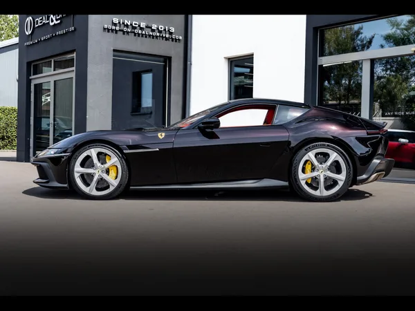 Ferrari 12 Cilindri 6.5 V12 (830 CH) - Photo 2