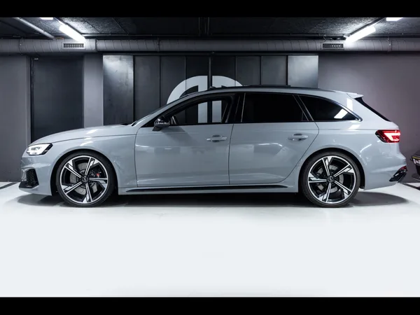 Audi RS4 AVANT 2.9 TFSI QUATTRO TIPTRONIC - Photo 2