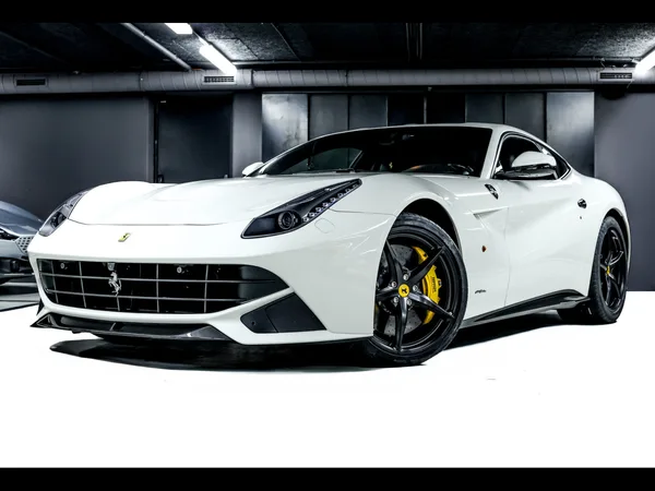 Ferrari F12 Berlinetta 6.3 V12 F1 - Photo 1