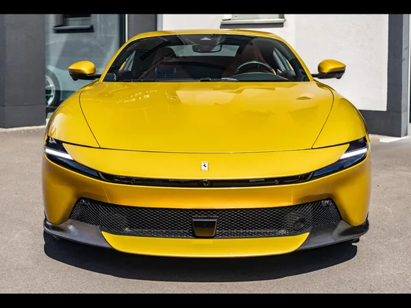 Ferrari Amalfi 3.9 V8 (640 CH) - Photo 3