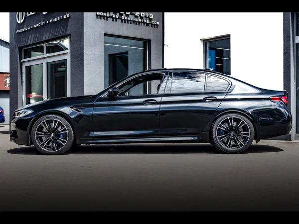 BMW M5 LIMOUSINE (F90) M XDRIVE - Photo 2