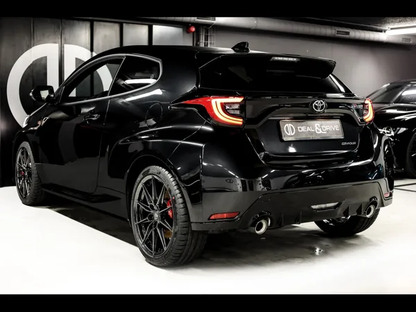 Toyota Yaris GR 1.6L TURBO HIGH PERFORMANCE - Photo 2
