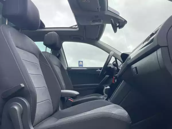 Volkswagen Tiguan Elegance 2.0 Tdi 150 DSG Toit Ouvrant - Photo 3