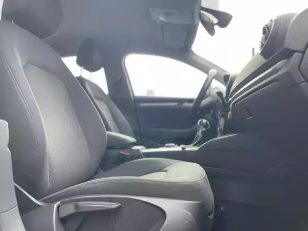 Audi A3 30 Tdi 116 S-tronic Limousine - Photo 3